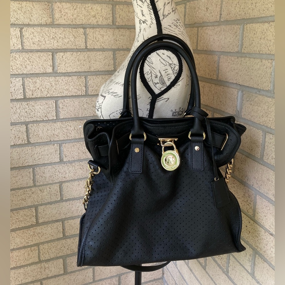 Michael Kors LARGE Black Leather Perforated Hamilton Tote Bag Gold Hardware - Picture 17 of 17